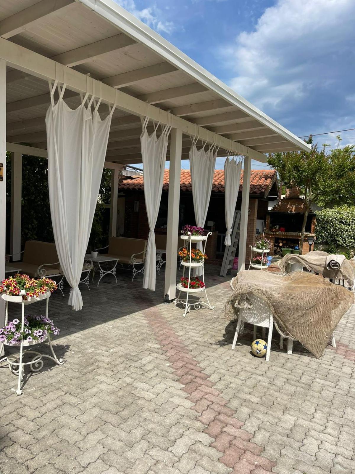 Apartments Rezidenca Sinani Orikum Exterior photo